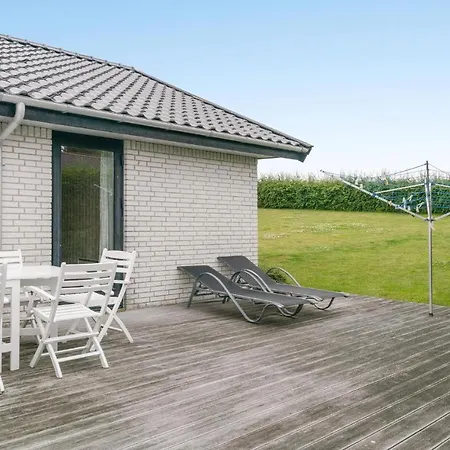 Awesome In With House Sea View Holiday home