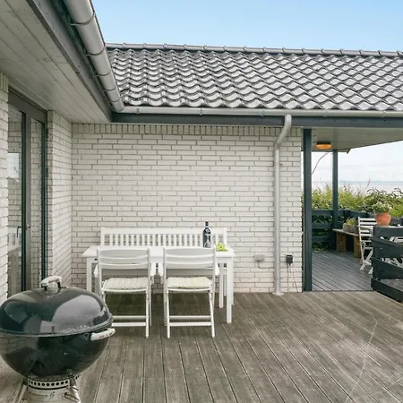 Awesome In With House Sea View *