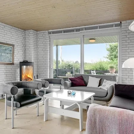 Four-bedroom In * Fåborg