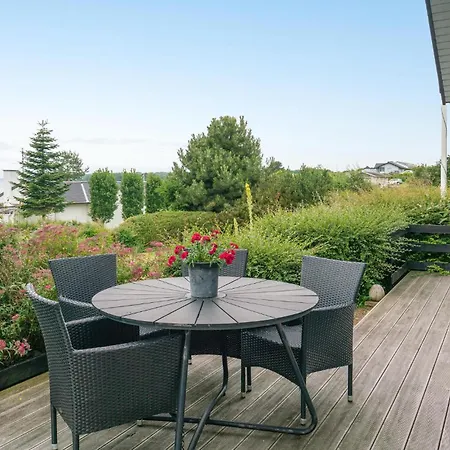Awesome In With House Sea View Holiday home Faaborg